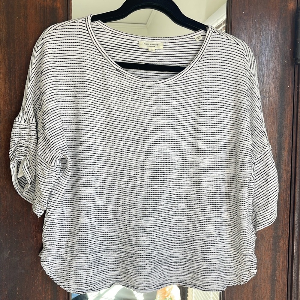 Max Studio 3/4 Sleeve Top